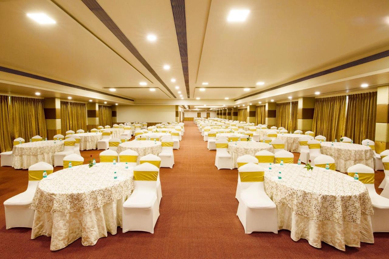 Hotel Central Park Manipal Εξωτερικό φωτογραφία