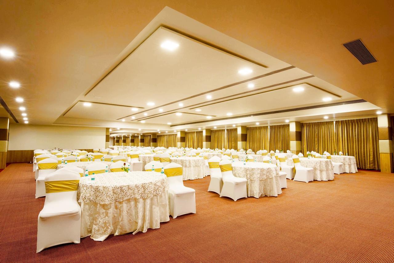 Hotel Central Park Manipal Εξωτερικό φωτογραφία