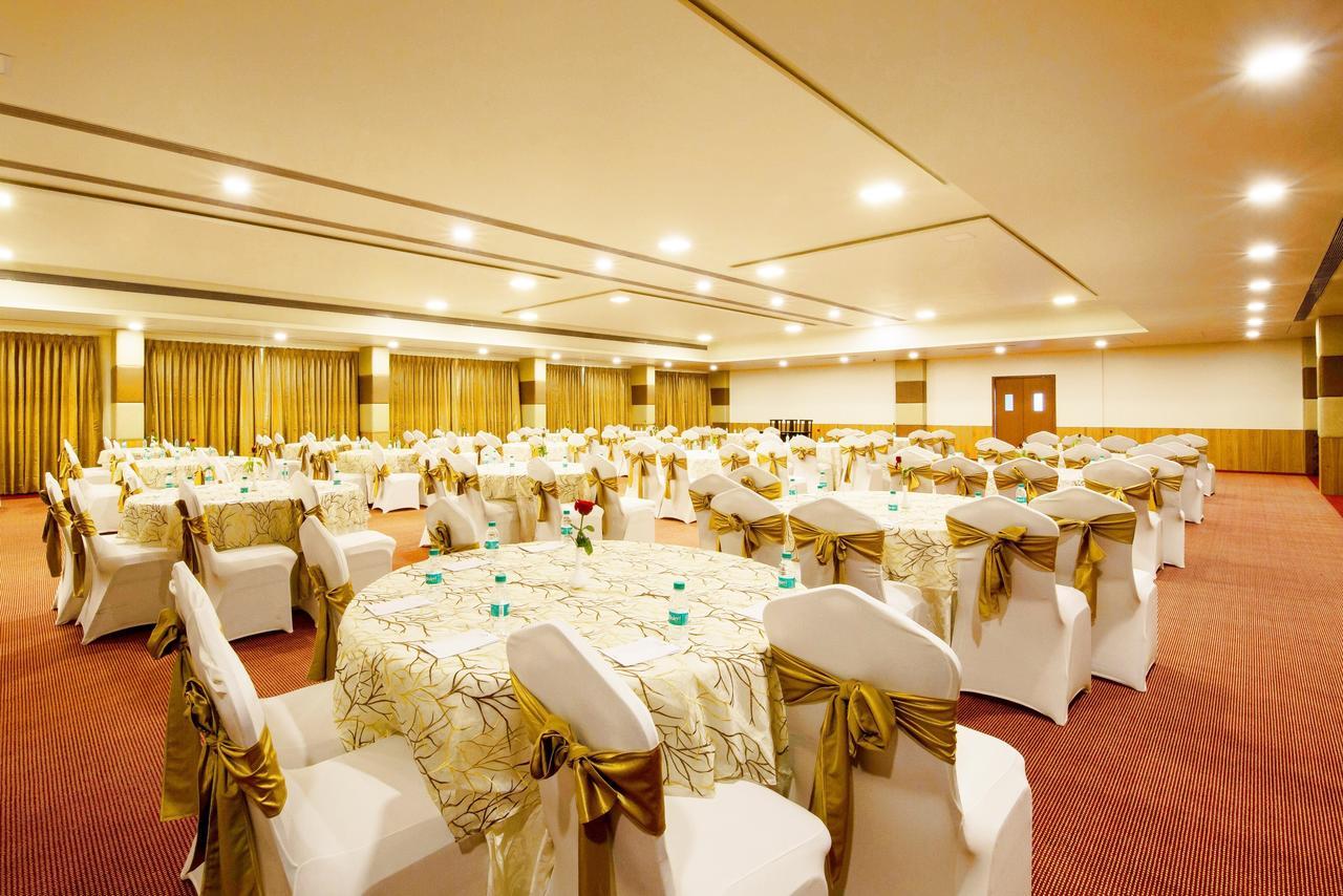 Hotel Central Park Manipal Εξωτερικό φωτογραφία